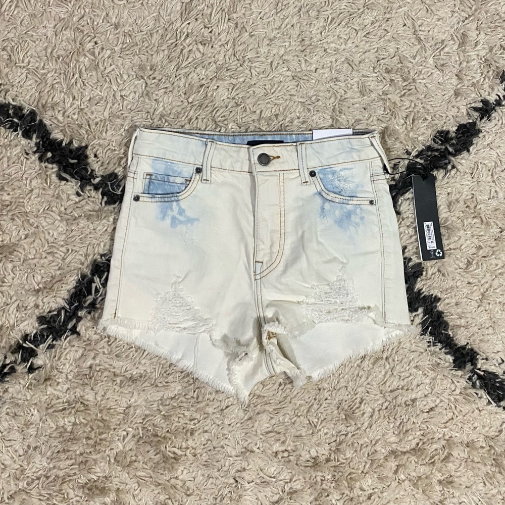 True Religion Caia Ultra High Rise White Wash Frayhem Shorts NWT